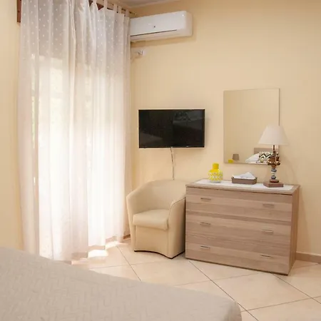 Apartment Comfort House Con Piscina Sorrento